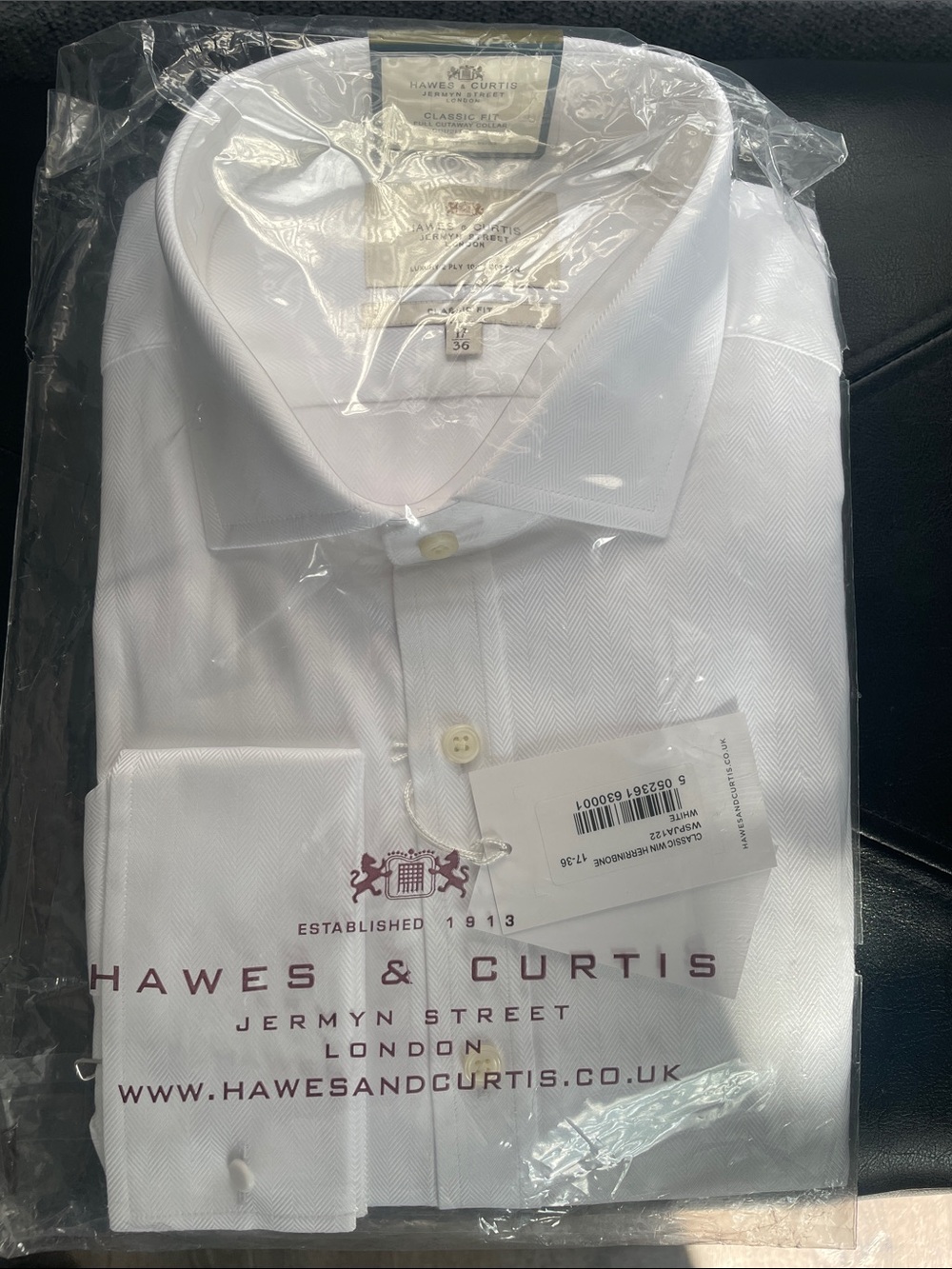 17/36 Men’s White Classic Dress Shirt
